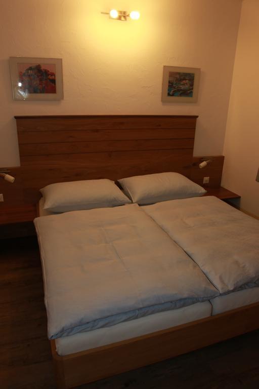 Apartment Madlaina 萨姆瑙恩 客房 照片
