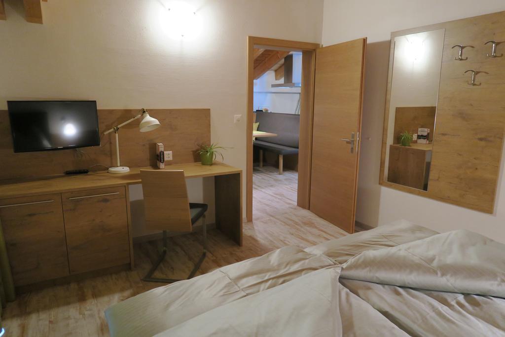 Apartment Madlaina 萨姆瑙恩 外观 照片