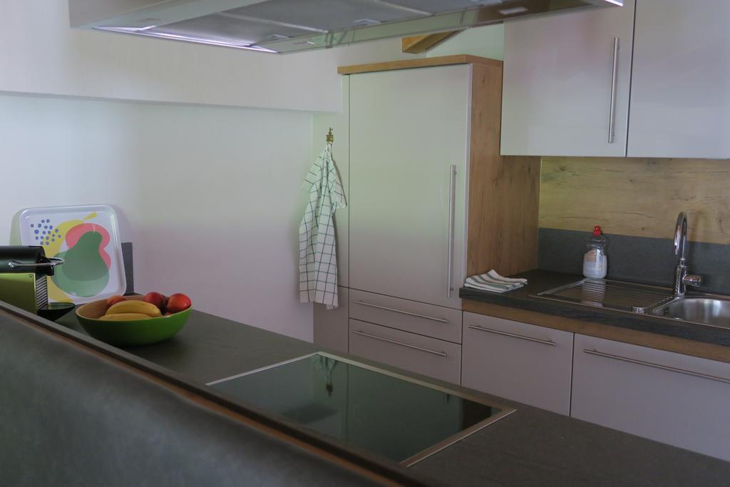 Apartment Madlaina 萨姆瑙恩 外观 照片