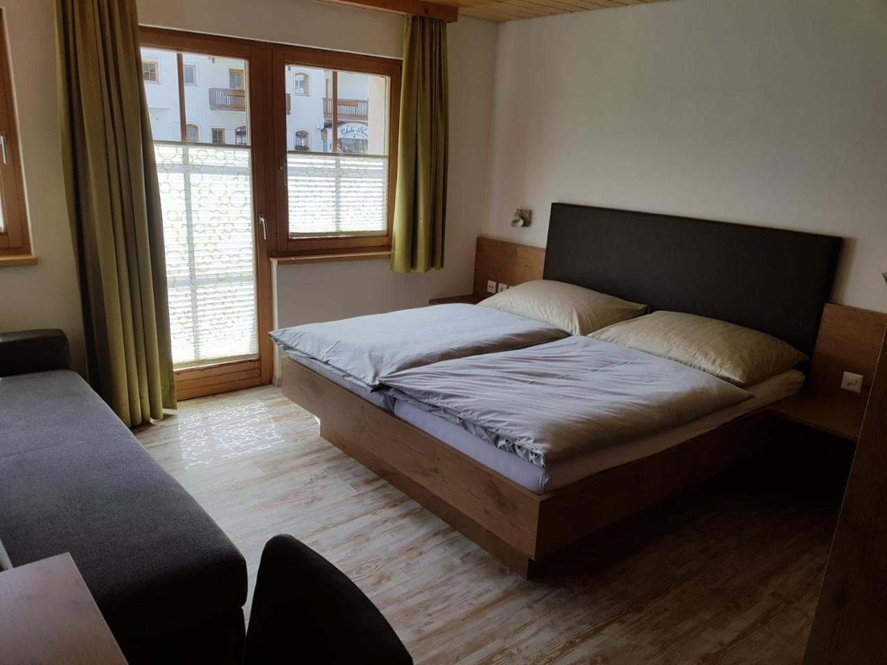 Apartment Madlaina 萨姆瑙恩 外观 照片